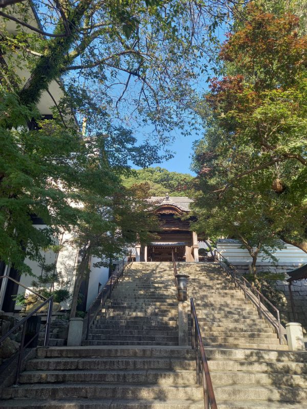 秋の須磨寺